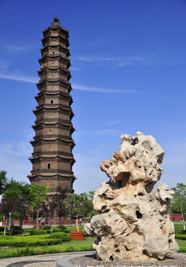 中国十大名塔有两座在河南