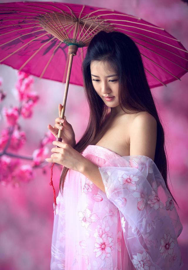 ��ʹ�Ĺ��£�ħ���Ĺ���