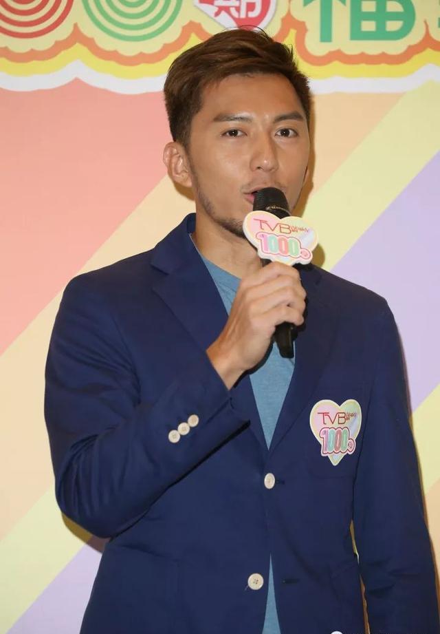 TVB袁伟豪假情深真花心，禁欲半年只为钓中亿万千金港姐张宝儿