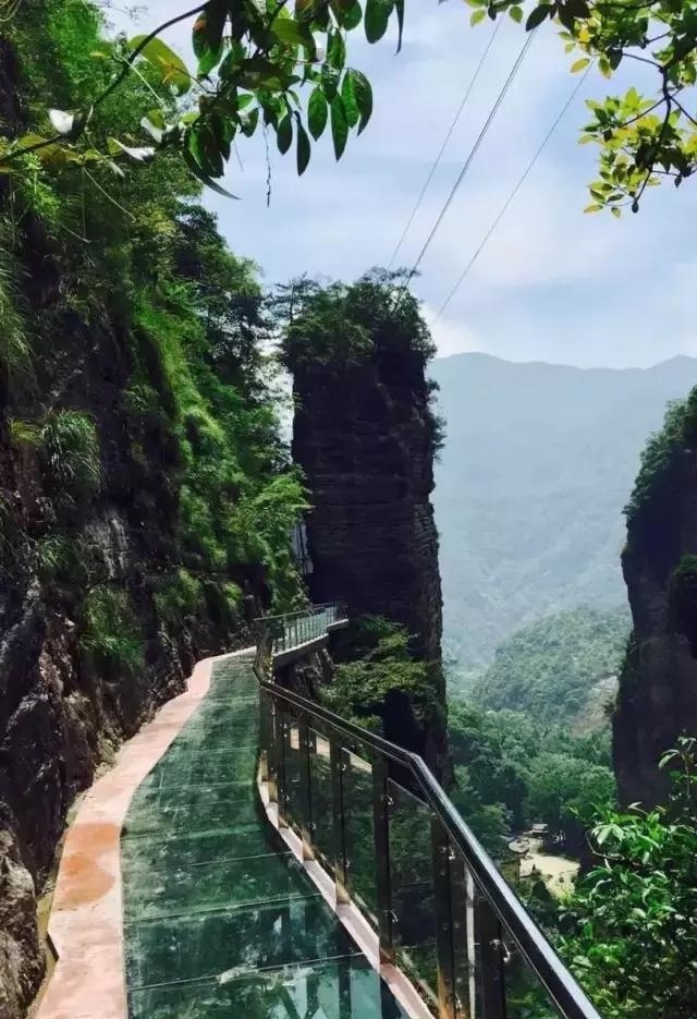 浙江最全的玻璃栈道攻略，够胆你就来！