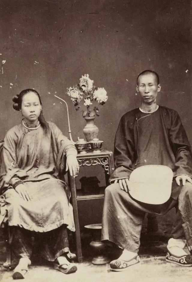 7张百年前越南的真实照片: 越南大官穿明朝官服, 华人