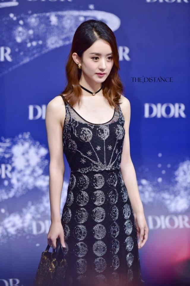 赵丽颖的闺蜜都生孩子了,网友纷纷艾特赵丽颖