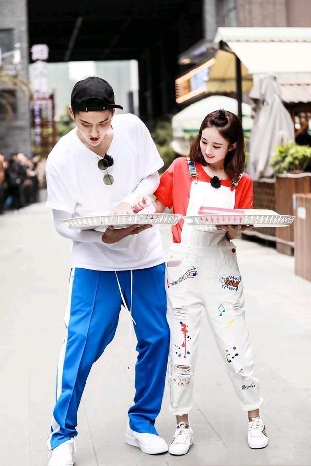 2018年如果有一种恋爱是叫吴亦凡和赵丽颖, 会不会很甜