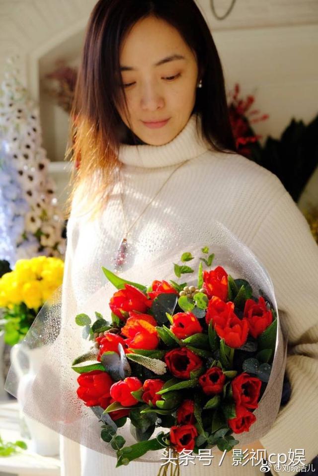 当初特种兵火凤凰里的叶寸心，现如今生活中过成了温柔的花仙子
