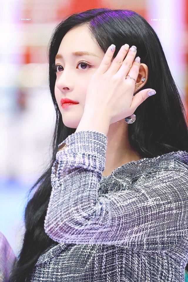 周洁琼《Produce101》被骂哭,却成《偶像练习