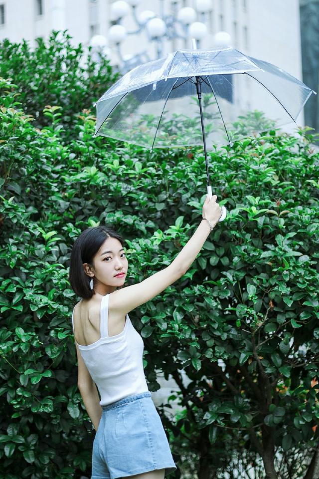 默默喜欢一个人的句子带图片,句句心酸