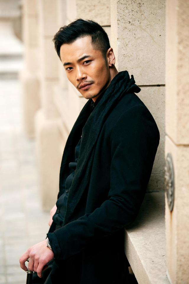 他可能是《羞羞的铁拳》你叫不出名字的实力男演员
