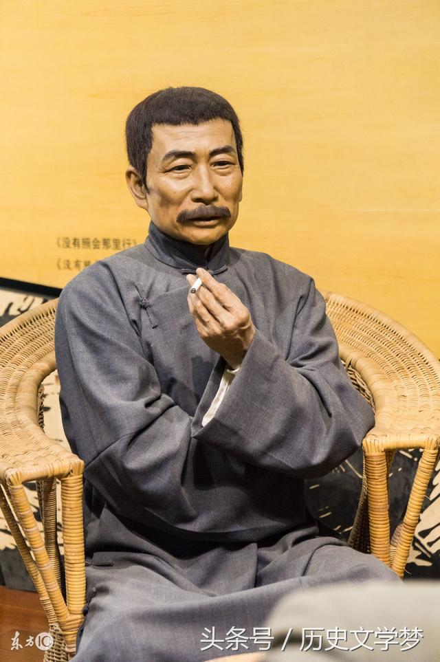 鲁迅父亲的教育方式 鲁迅成长经历趣事