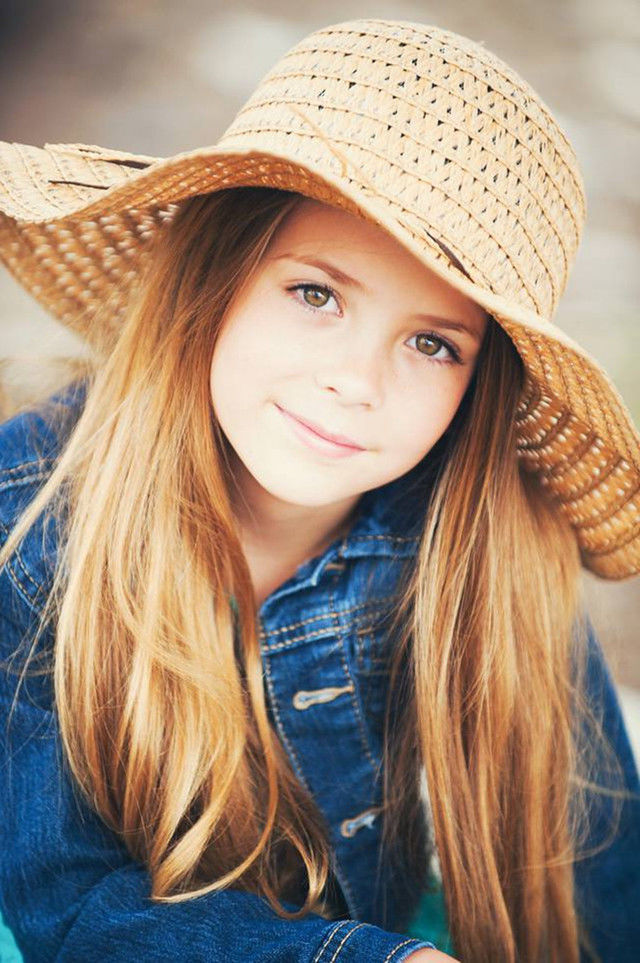 全世界最美的8个小女孩,中国两位上榜,网友:日本的太丑!