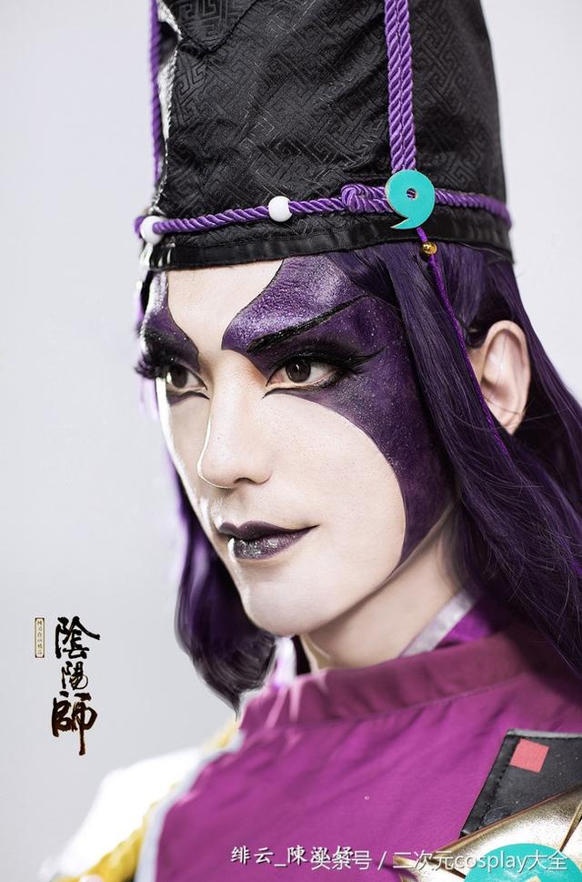 阴阳师手游安倍晴明,黑晴明cos妆面精致帅到飞起!