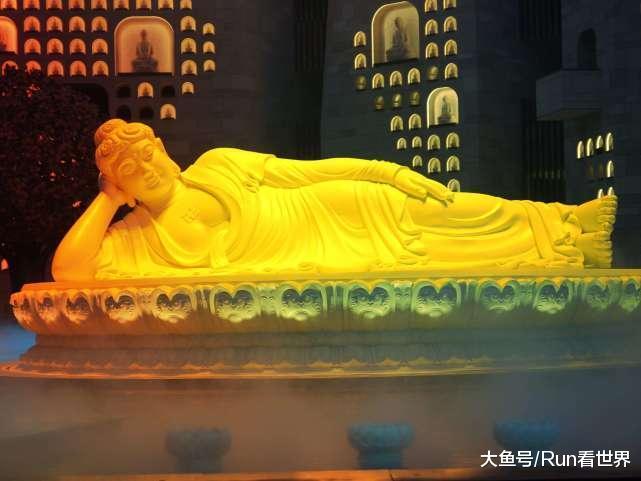耗资40亿, 全世界唯一一枚佛顶骨舍利供奉塔, 是美景还是佛境
