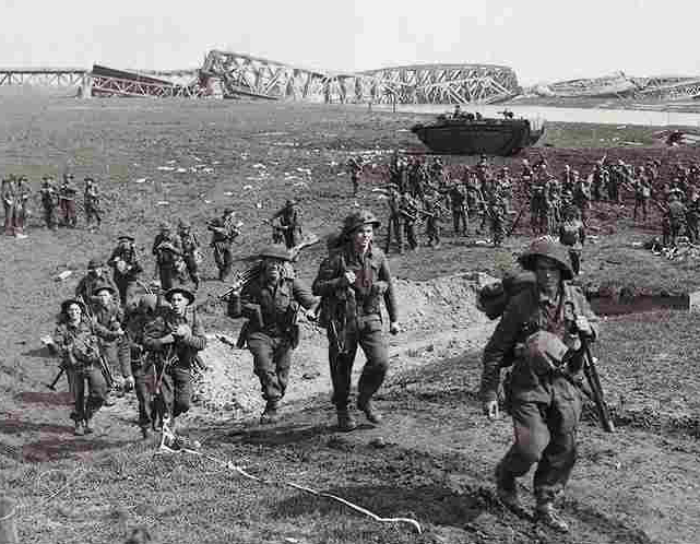 二战 战场 遗骸图片