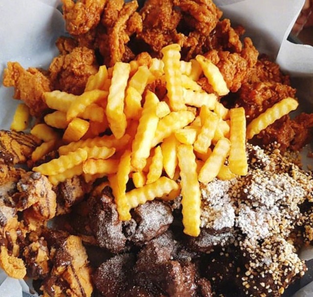 炸鸡薯条常见,但配上巧克力的你见过没?