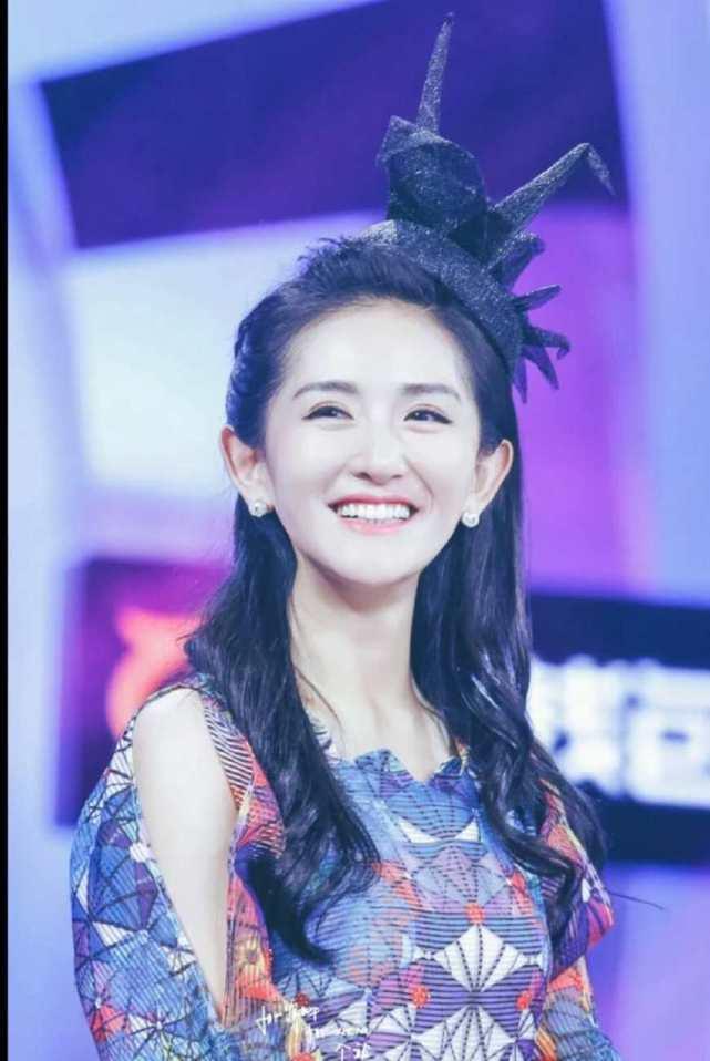 谢娜微博粉丝预破亿, 已破吉尼斯世界纪录, 成中