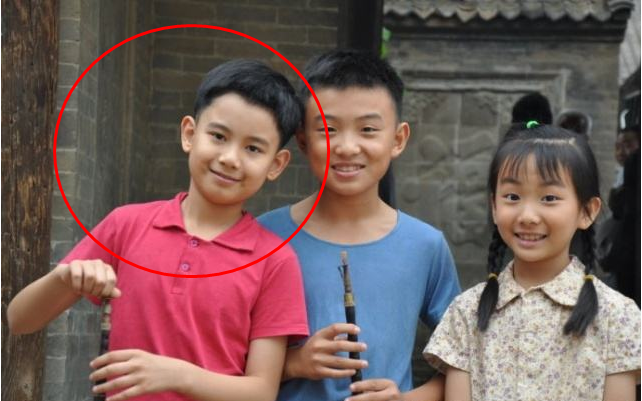 扒扒2018年七大艺考之星,易烊千玺遭粉围堵,林