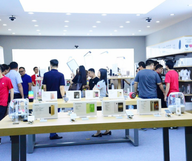 智能配件市场渐起,线上线下结合很有必要