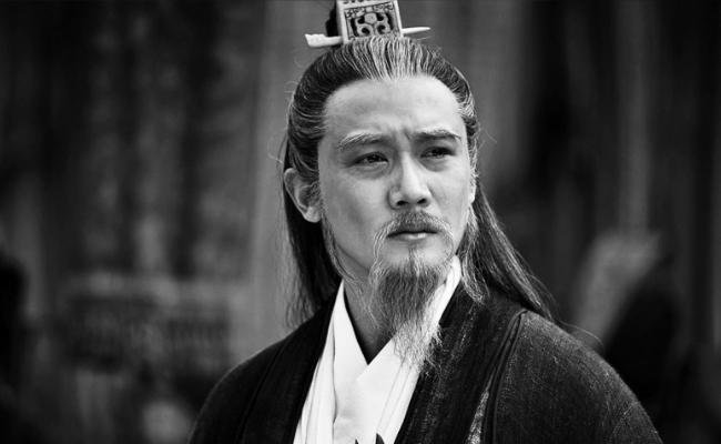 刘备死后,孔明专权架空阿斗?刘禅与诸葛亮早已貌合神离?