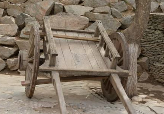 农村老物件越来越值钱,很多人没见过,最后一个做饭时特别管用