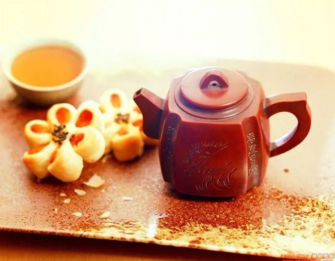 10条让人赞不绝口的经典心情说说,快速提升朋