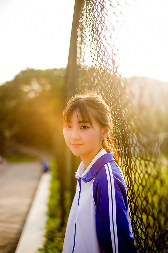 青春校服学生妹美女可爱俏皮高清阳光俏皮户外唯美写真