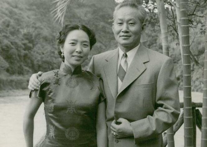 抗战时期的孙立人，罕见时光老照片，最后还活到了90岁