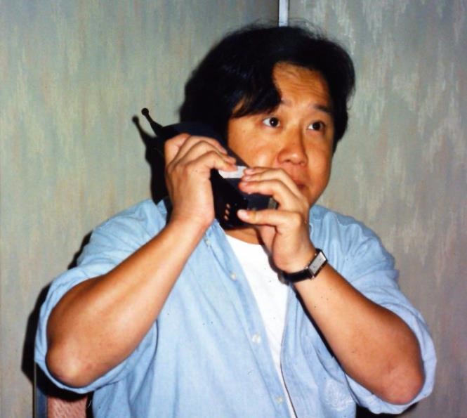 曾志伟年轻时罕见照片曝光，为何那么多人为他发声，看完就明白了