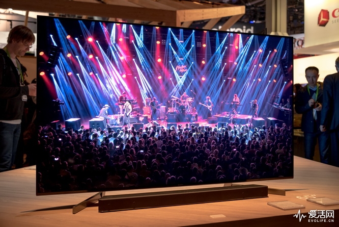 CES2018 | 索尼新OELD电视A8F发布 价格能逼