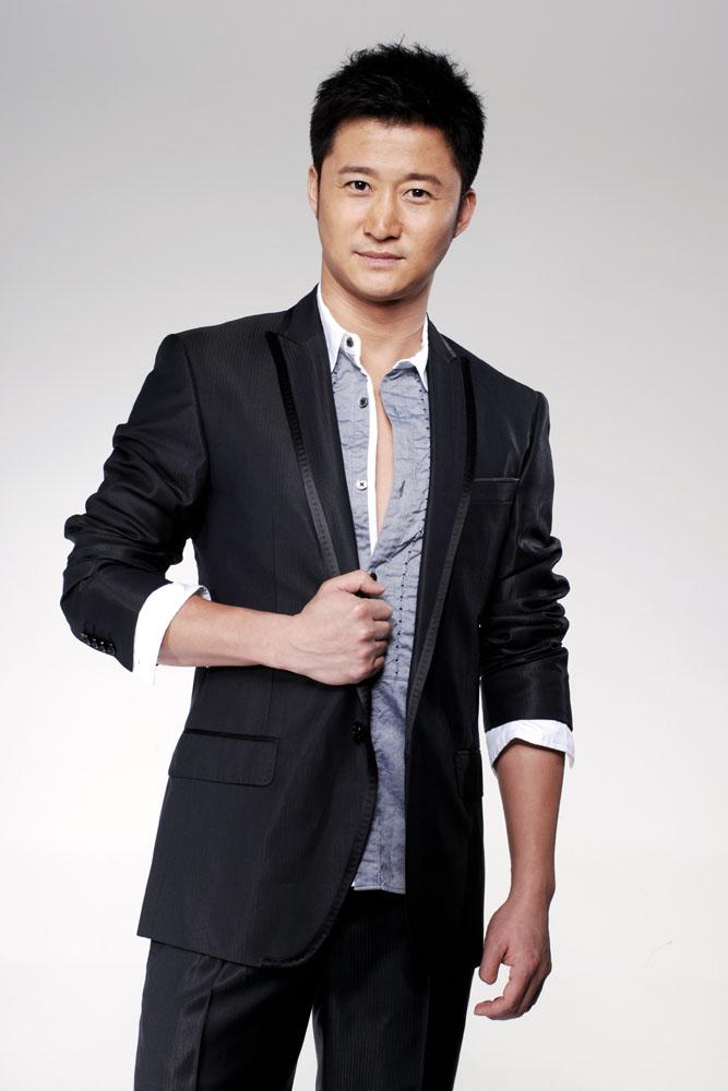 电影百合奖将揭晓，冯小刚、吴京等众星集结见证2017中国电影