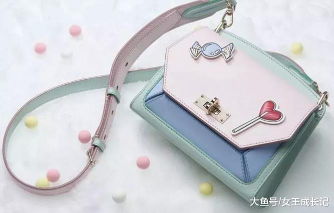 唐嫣首次设计包包, 杨幂反而去推李冰冰设计款