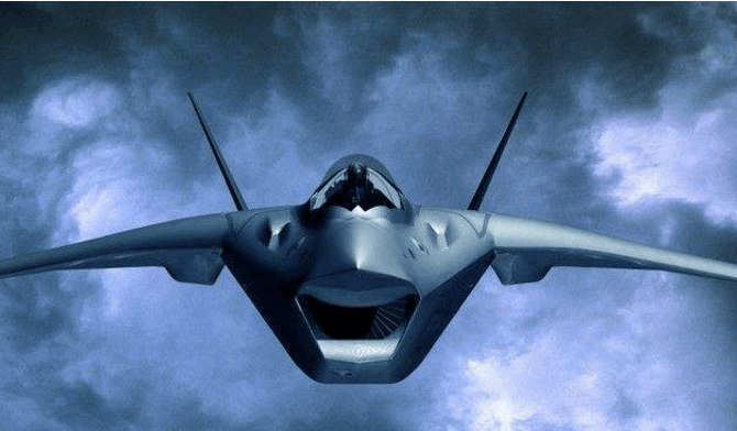 中国第五代鬼鸟隐形战机曝光, 成飞歼-20