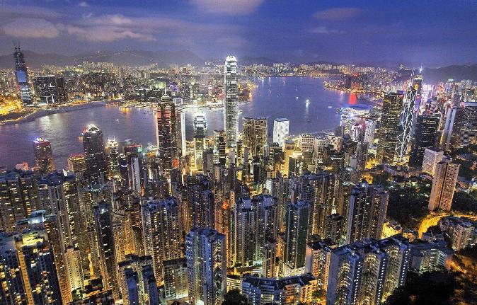中国唯一一个被世界公认的国际化大都市香港