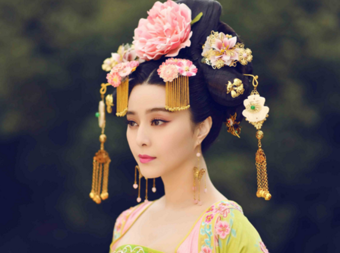 最美女星大比拼,刘亦菲汤唯上榜,哪位是你心中最美的女神?