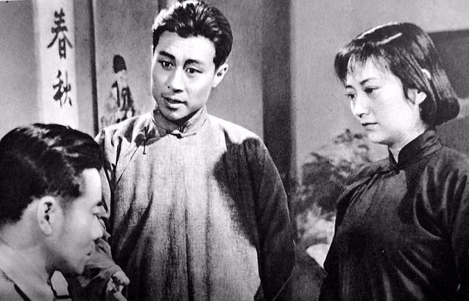 84岁王晓棠近照，儿子去世时的一句话，让她痛到一生不敢要孩子！