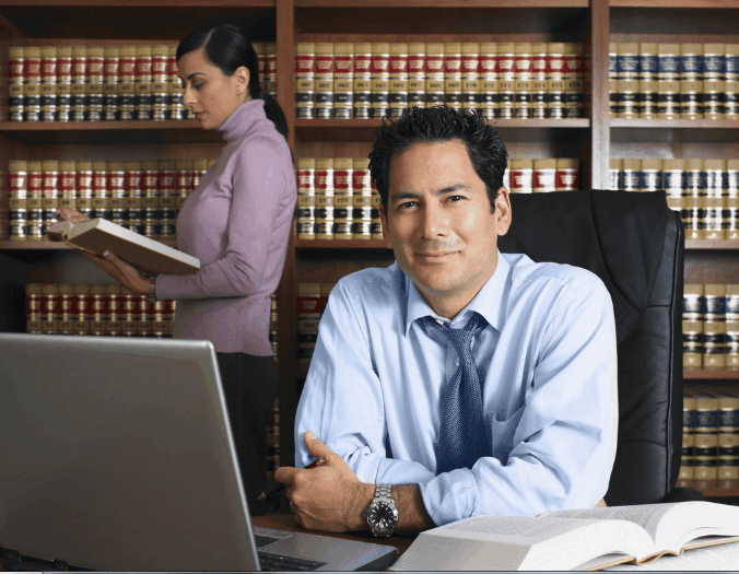 法学很难吗? 为什么法学的就业率低?