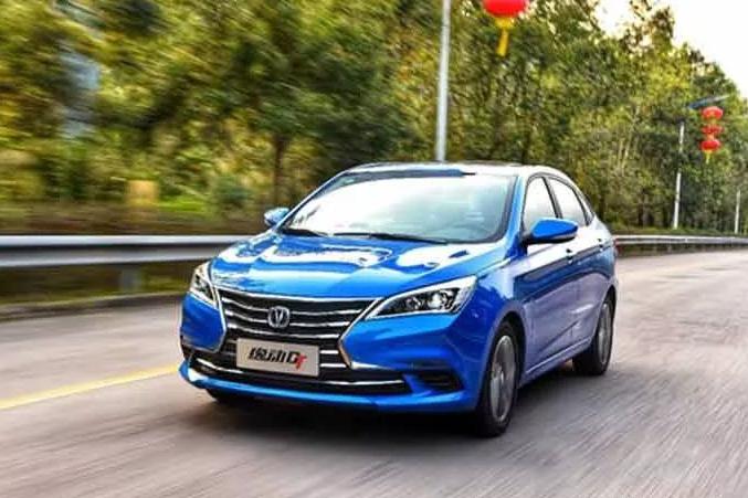 你以为长安只有SUV牛？呵呵，图样图森破