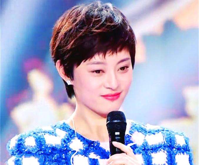 一个被演绎事业耽误的实力唱将，孙俪春晚三首歌太好听了