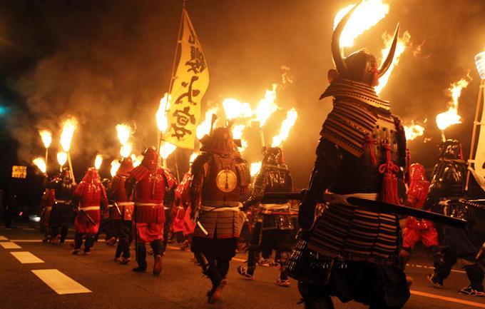 日本长崎|这座静静的小城,每年都有规模最大的