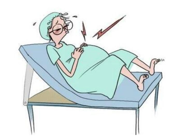 每一个母亲都是伟大的,不仅要经历十月怀胎的