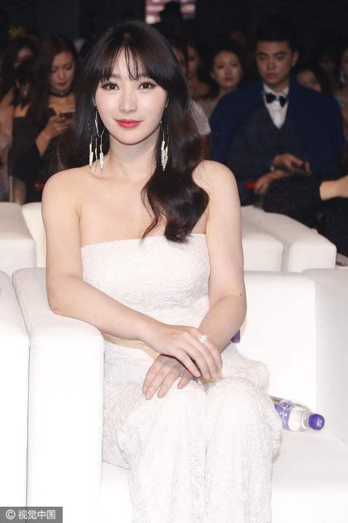 盘点5个妖艳长相结果很良家,5个乖乖女长相结