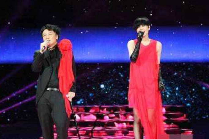 重温春晚经典台词,图2有点坏,图4太恶搞,最后一