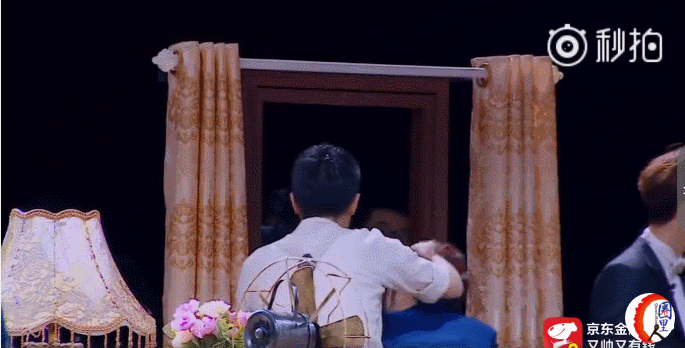 撒贝宁明星大侦探狂撩王鸥 被疑假戏真做