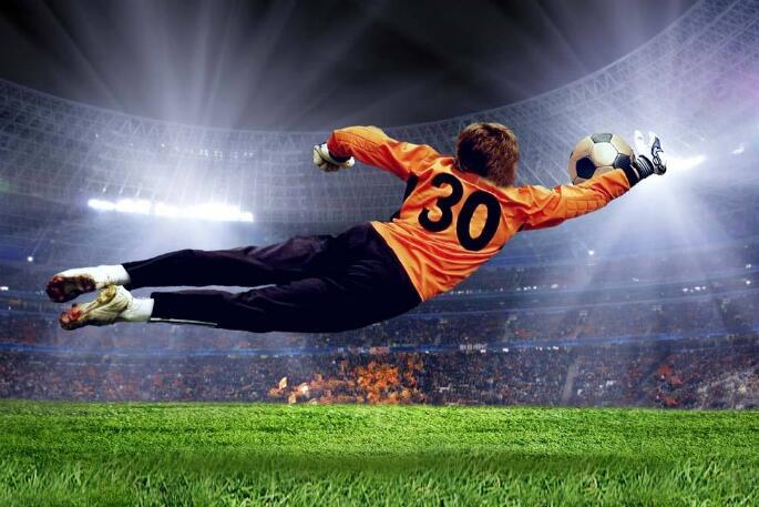 足球门将身高有多重要? 看完皇马你就懂, 好的