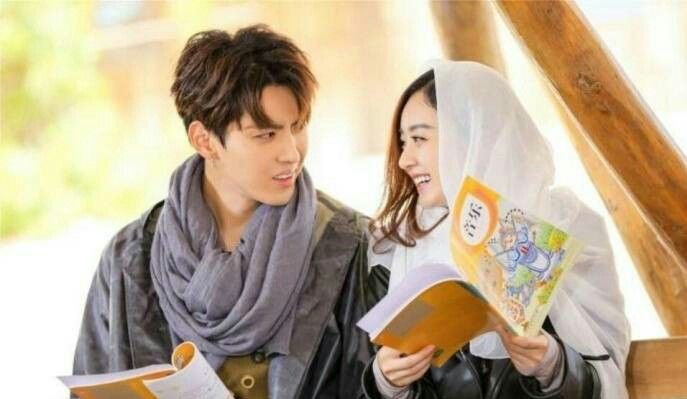 赵丽颖和众男星合照,胡歌的眼神里开了花第四