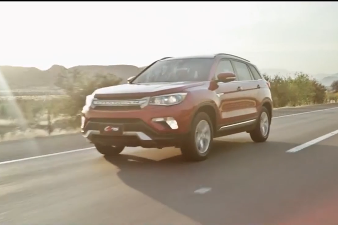 这款国产终于在沉默中爆发，全新SUV再降3万，仅8万只为挤掉H6