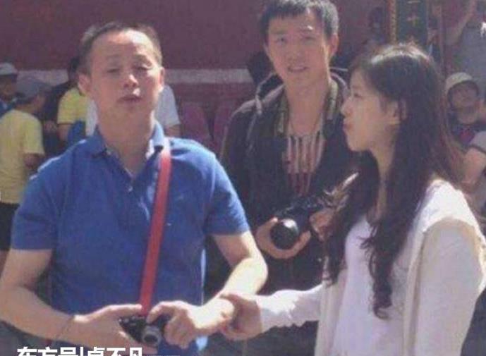 刘强东全家照:父母低调朴实,妹妹刘强茹曾