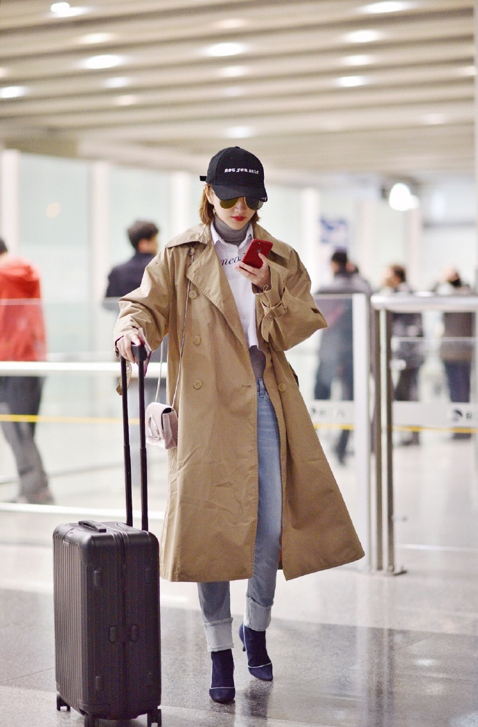 景甜弃金主奔向恋爱殿堂,可她一直以来就前卫