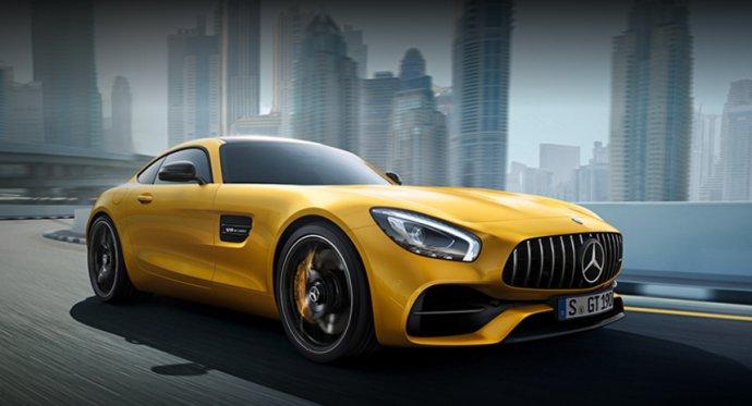 奔驰4S店奔驰GTGTS流沙金色 铱银色 月光石哑光灰色实车照片