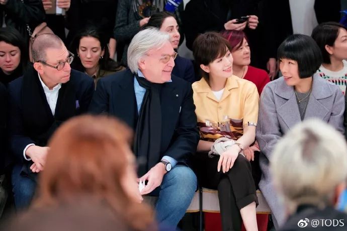 ​时装周进行时，比通稿艳压更高级的套路到底是什么？