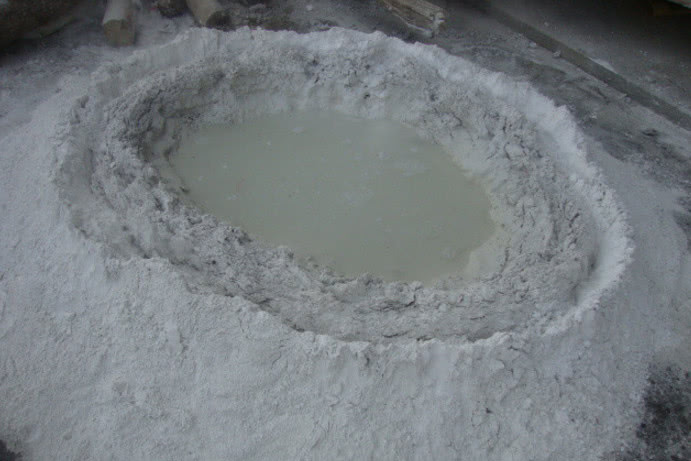 一位50多岁农村泥瓦匠的工作日常,一天两三百