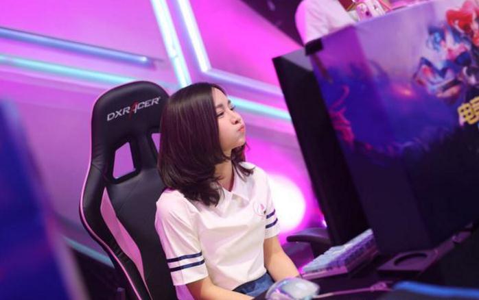 盘点五大被网友求买挂玩游戏的主播,只有五五